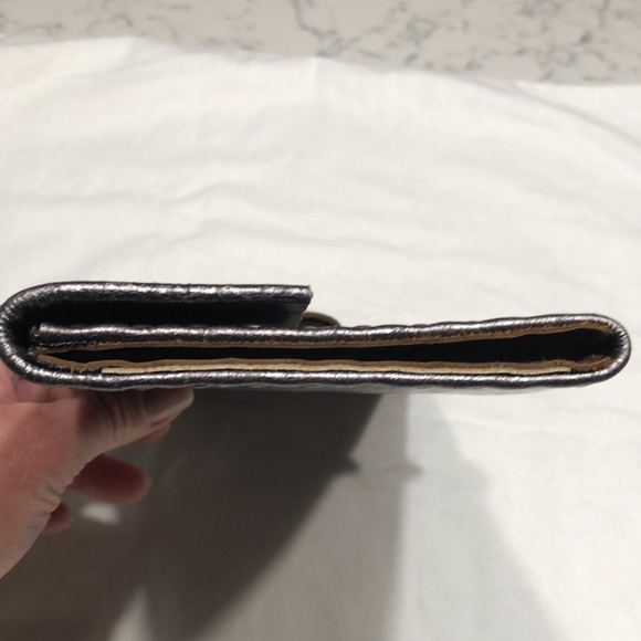 ReBel Double Oval Brass Clutch in Platinum Leather - Picture 8 of 12